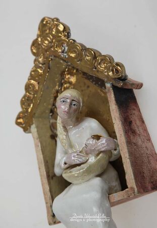 KAPLICZKA Z MADONNĄ