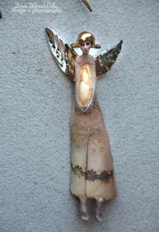 ANIOŁ O SKRZYDŁACH TURMALINOWYCH