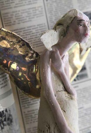 ANIOŁ ZŁOTOSKRZYDŁY