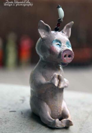 ŚWINKA Z FANTAZYJNYM LOKIEM