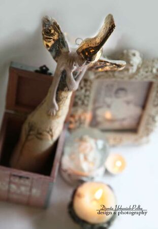 ANIOŁ O SKRZYDŁACH TURMALINOWYCH