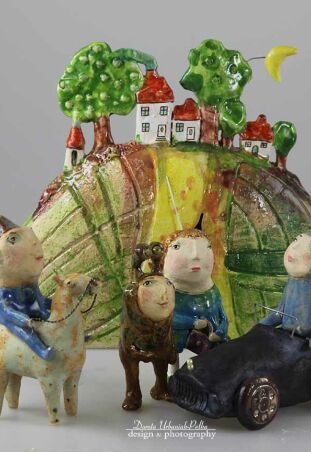 U STÓP KOLOROWEJ GÓRY