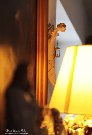 ANIOŁ TURMALINOWY Z LATARENKĄ