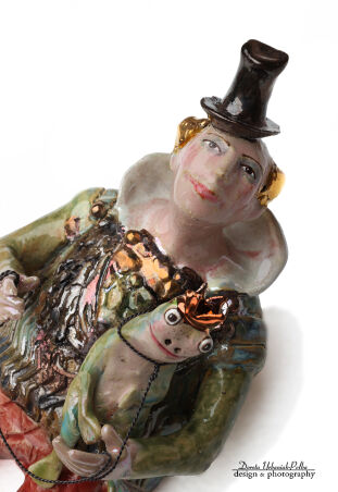 TO NIE JEST ZMORA ŻADNA, ANI SEN ZIELONY, TYLKO SPÓJNA HISTORIA JAK TO KRÓL ZOSTAŁ UWIĘZIONY