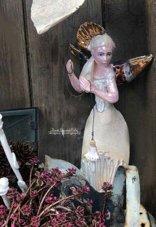 ANIOŁ  TURMALINOWY  Z  TAŃCZACĄ