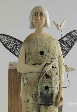 PTASZNIK ZIMNY JAK KAMIEŃ Z ZAŁOŻENIA