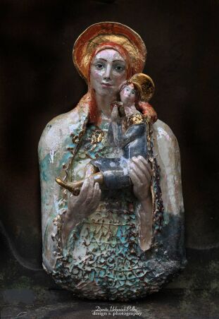 MADONNA Z DZIECIĄTKIEM