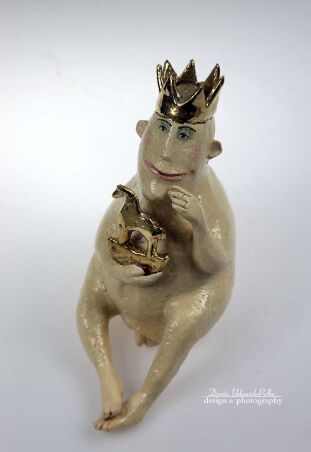 KRÓL  NAGI  ZE ZŁOTYM KONIKIEM