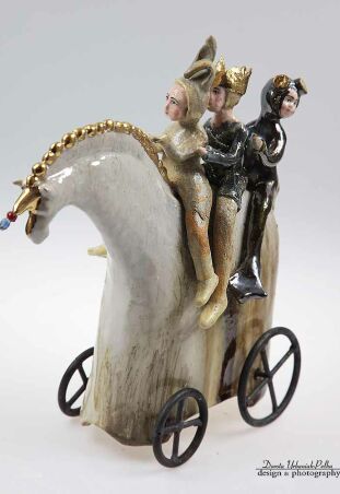 KONNA TROJKA NA BALOWO