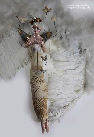 ANIOŁ TURMALINOWY Z CZTEREMA PTASZKAMI