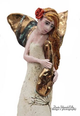 ANIOŁ SKRZYPEK TURMALINOWY 